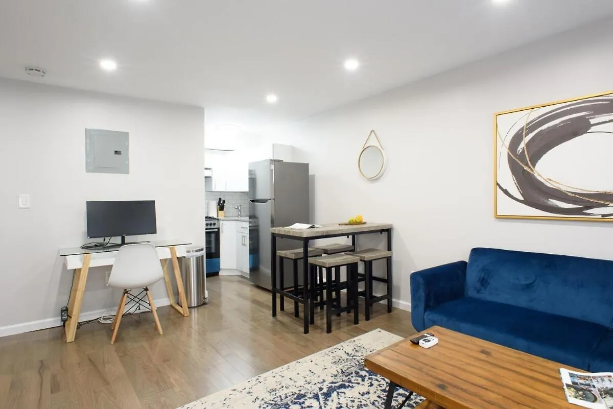 350-2A Prime Gramercy Newly Renovated 1Br Sleeps 4 뉴욕
